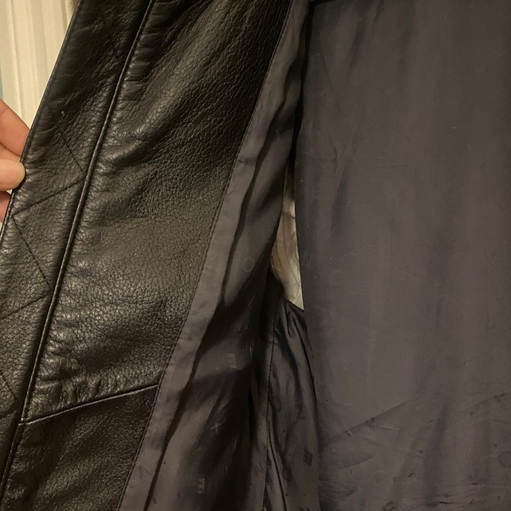 Kenzo Black Bomber Jacket with Orange Accents - Picture 5 of 9